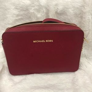 Michael Kors Cherry East West crossbody